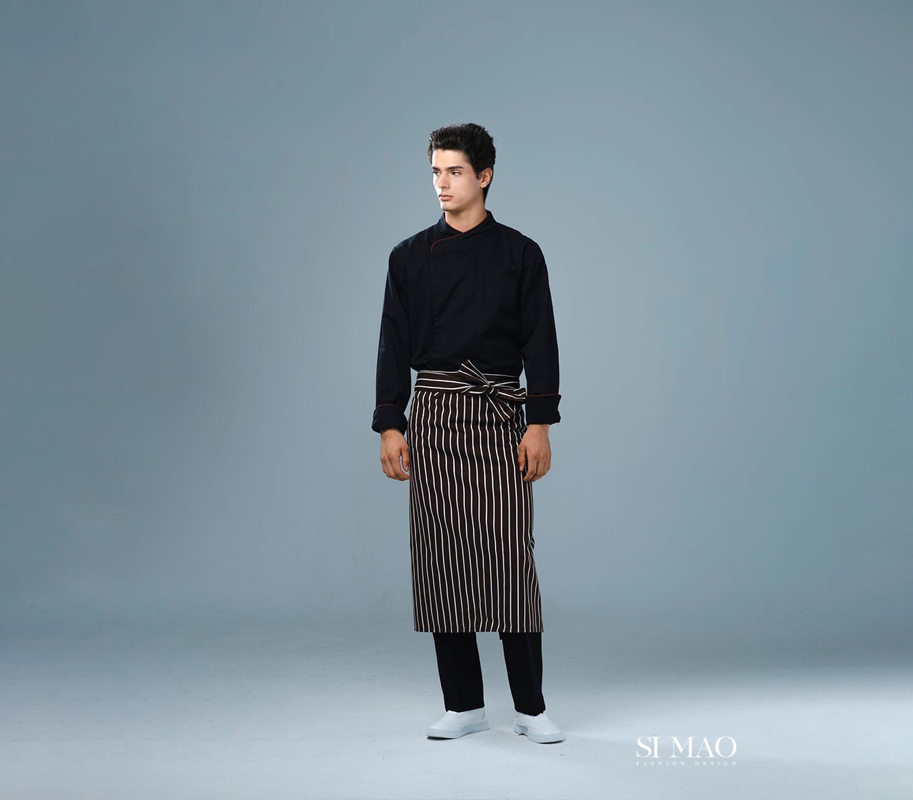黑衫直條圍裙廚師服