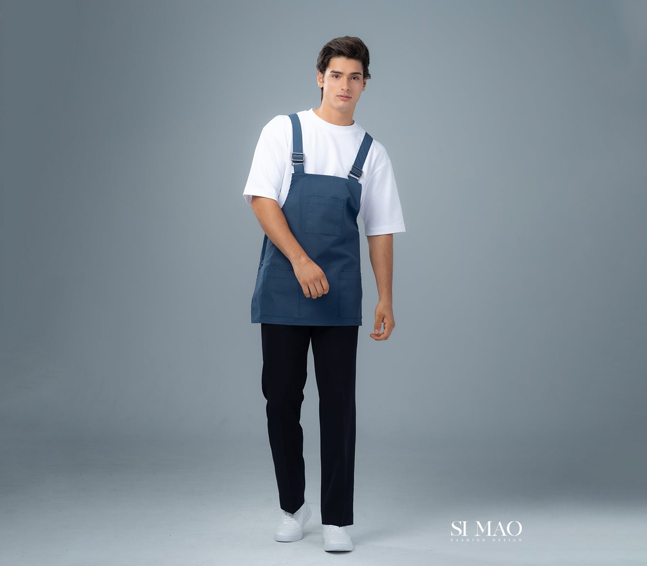 白T藍吊帶圍裙外場服