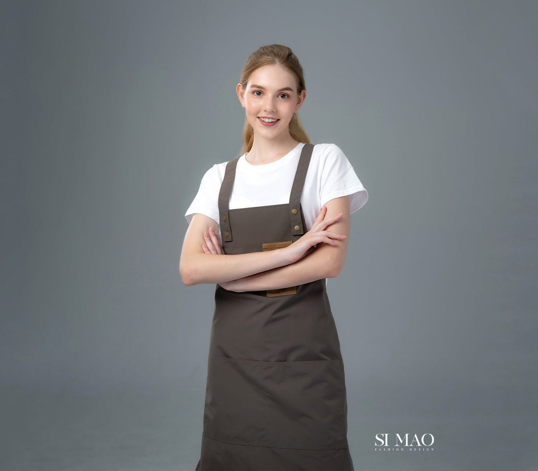 白T褐色圍裙外場服