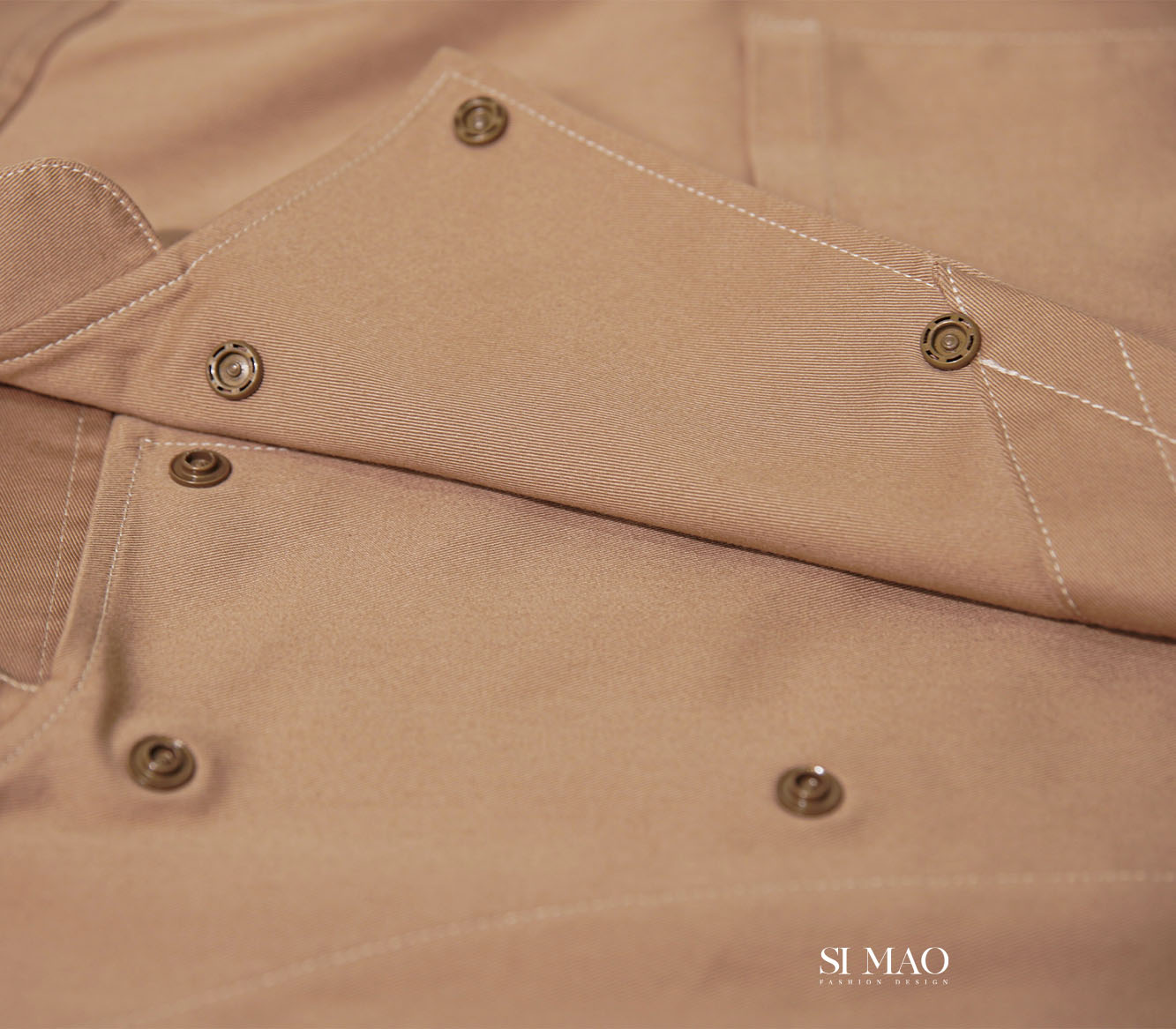 卡其亮面短袖藍圍裙廚師服