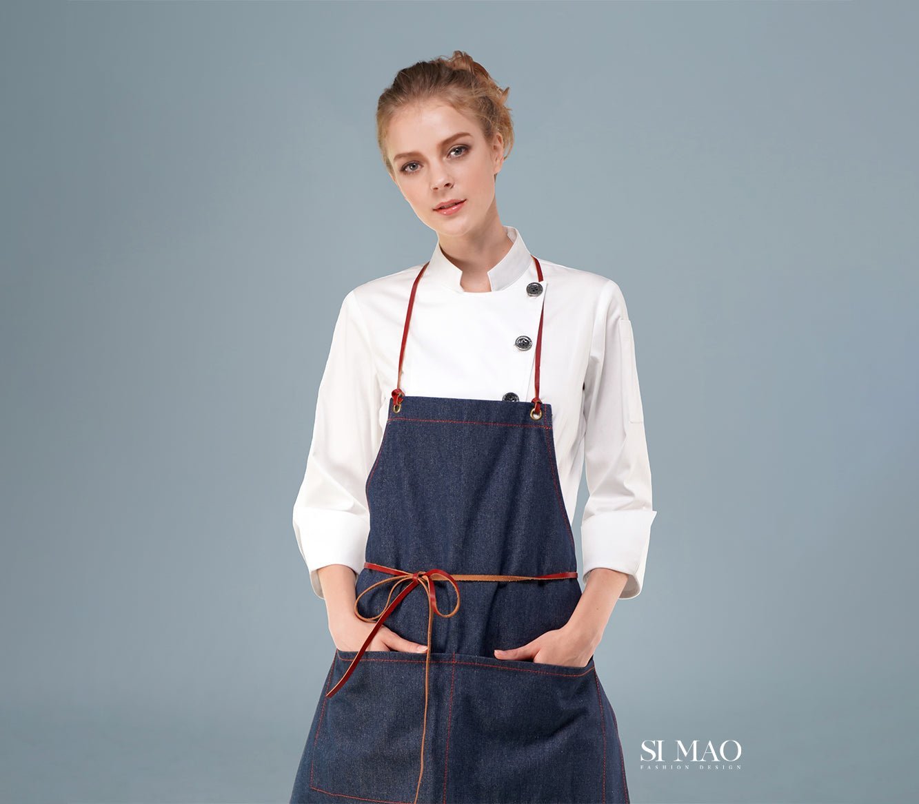 紅吊帶藍圍裙廚師服
