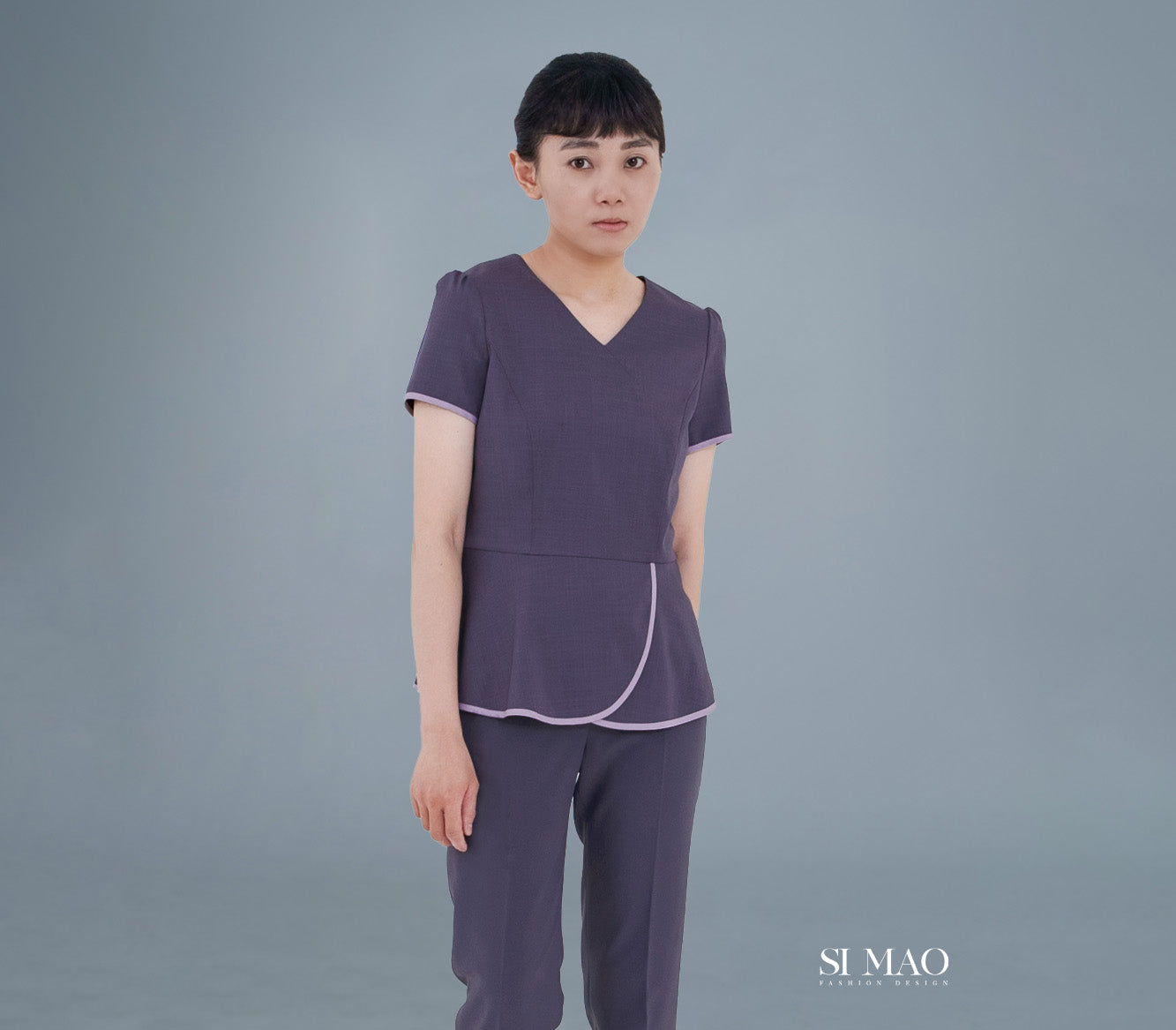 紫藍粉邊刷手服