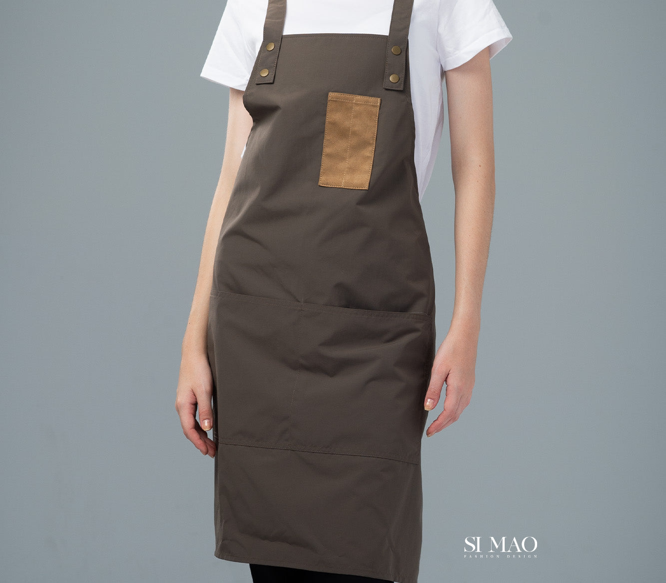 白T褐色圍裙成套外場服